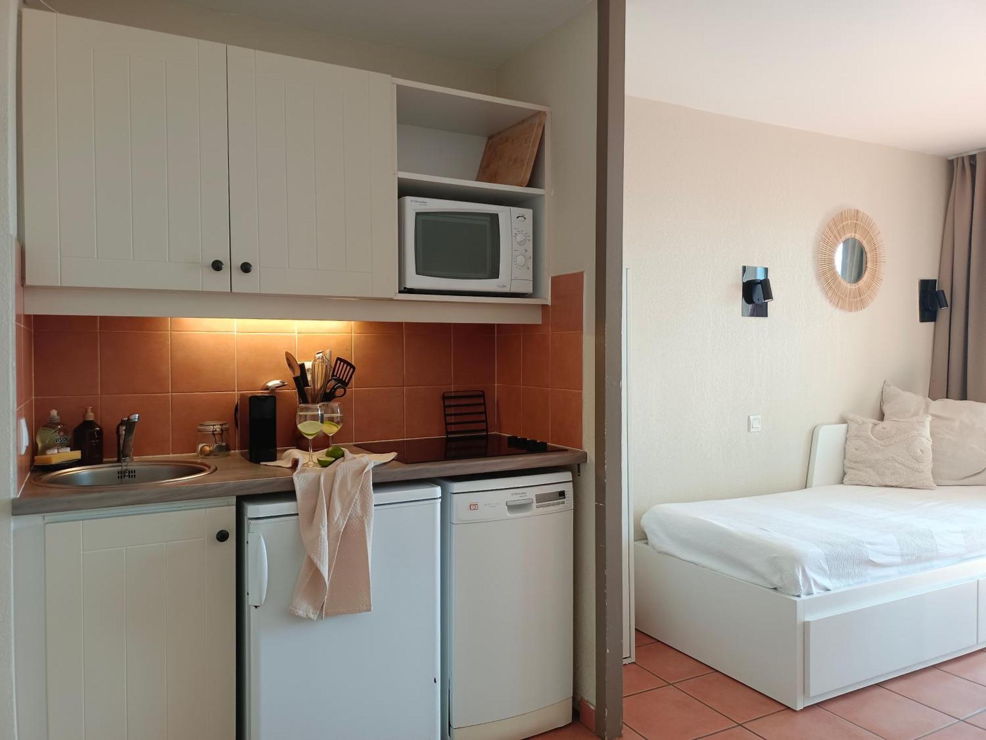 T1 Bis Avec Piscine Vue Golf Et Montagnes Appartement Arcangues Buitenkant foto